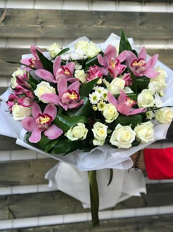 Букет цветов из: Розы и Хризантемы в Козульке